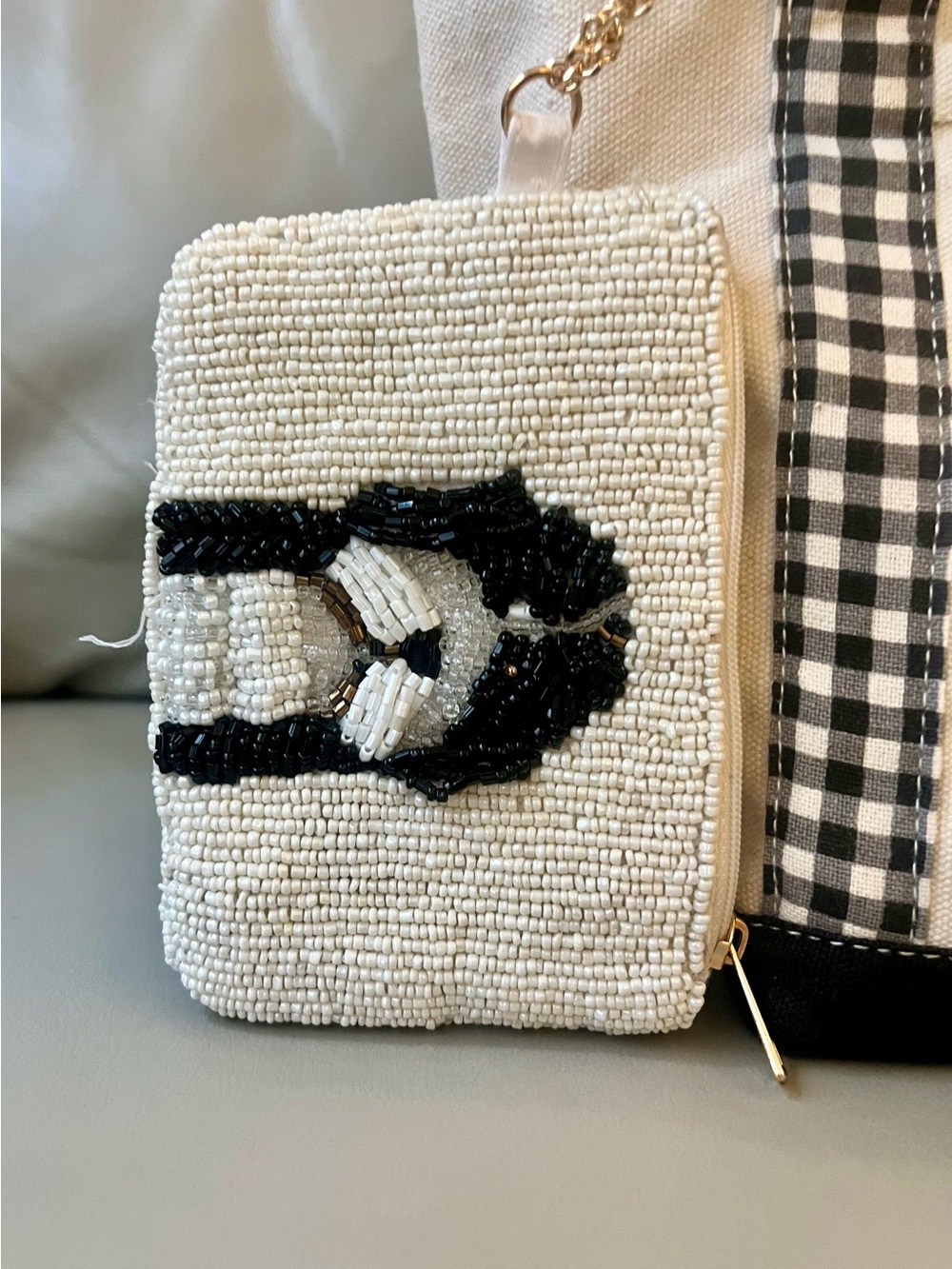 🐶 Bernedoodle Canvas Tote Bag with Beaded Coin Purse- NWT viral doodle tote 🖤🤍 - Picture 2 of 5